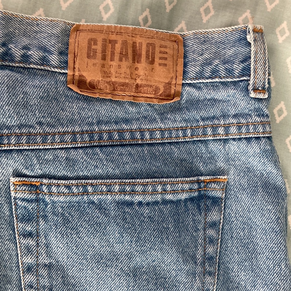 Gitano Denim Jean shorts. Size 18W. Front and rear pockets. - Picture 4 of 6